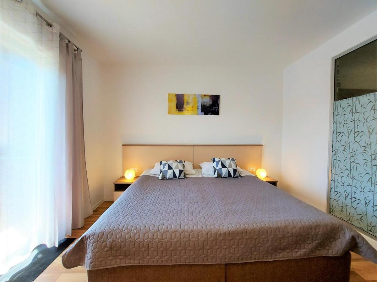 Rooms And Apartments Istrasoley Bale Zewnętrze zdjęcie