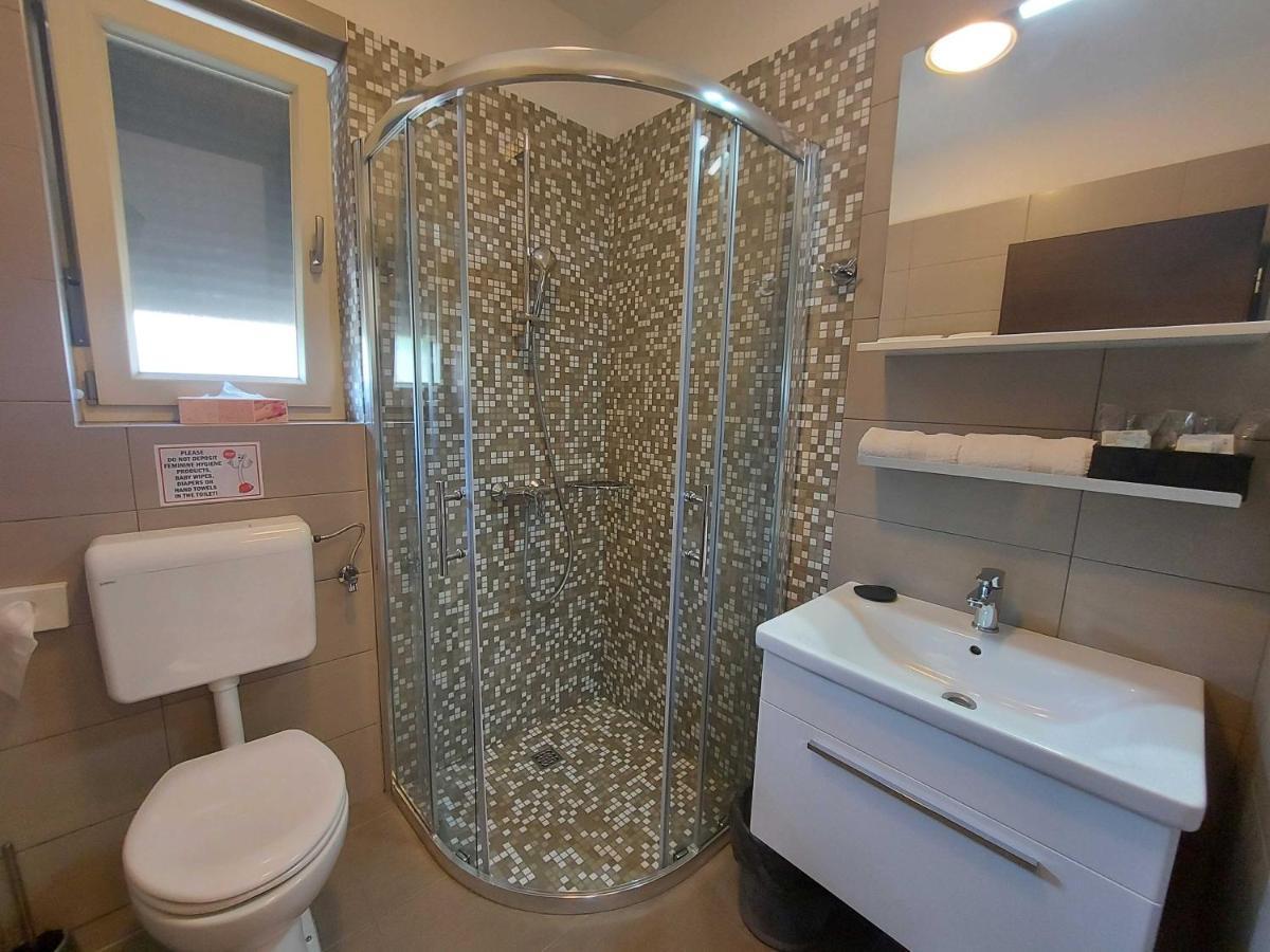 Rooms And Apartments Istrasoley Bale Zewnętrze zdjęcie