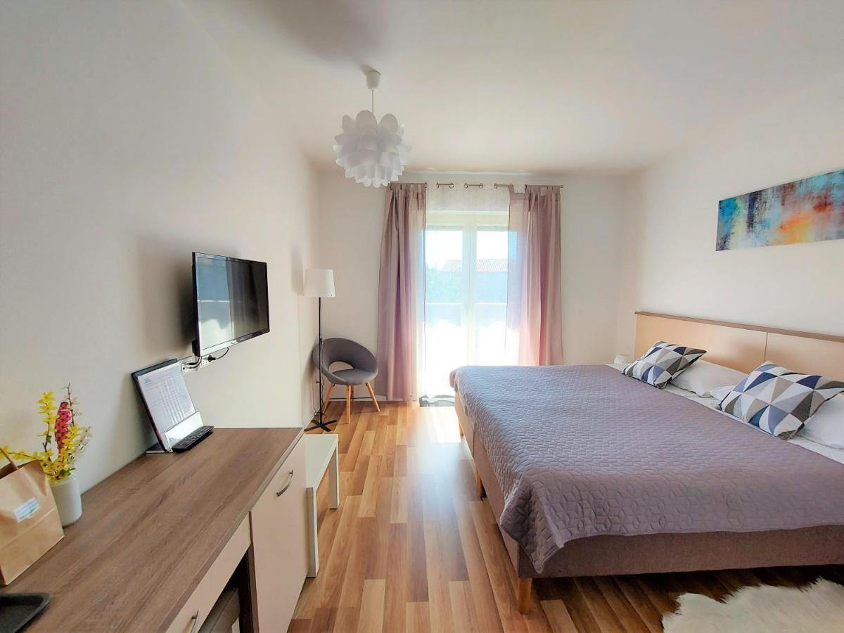 Rooms And Apartments Istrasoley Bale Zewnętrze zdjęcie