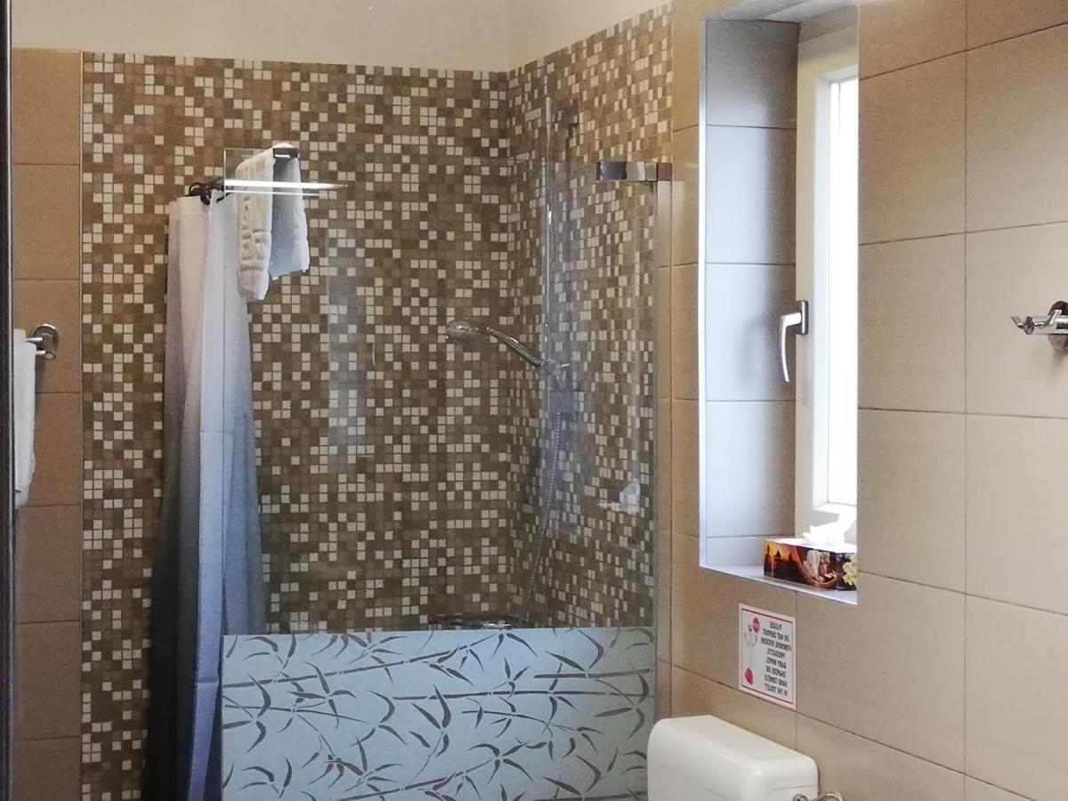 Rooms And Apartments Istrasoley Bale Zewnętrze zdjęcie